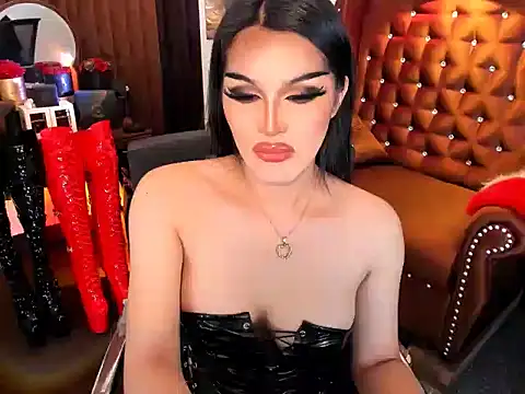 Snapshot of devongarcia chatting on September 18, 12:43 pm devongarcia online show from September 18, 12:43 pm
