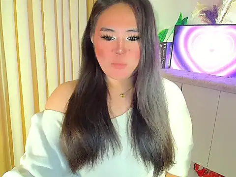 ursexy ceciliaxx online show from June 3, 11:29 pm