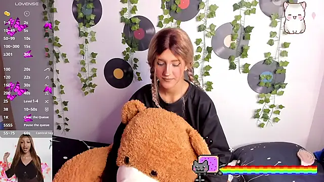 Snapshot of Amy_Moonlight chatting on September 19, 9:42 pm Amy Moonlight online show from September 19, 9:42 pm