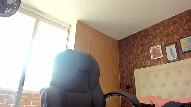 sweet  vanessa1 online show from March 11, 7:51 pm