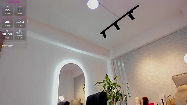 lily cash1 online show from February 28, 2:35 pm