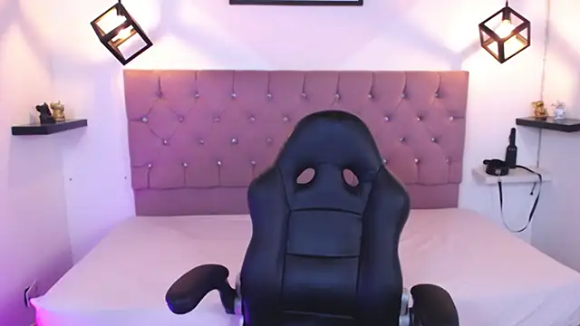 Lilith Sex12 online show from November 7, 1:44 pm