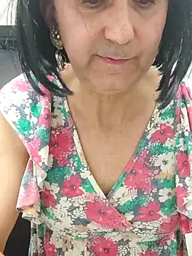 Emily de Carla online show from November 11, 5:15 pm