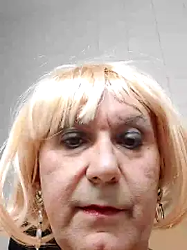 Emily de Carla online show from November 25, 4:20 pm