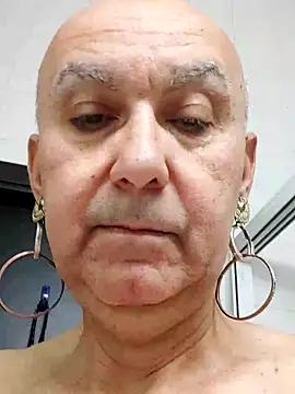 Emily de Carla online show from April 16, 6:47 am