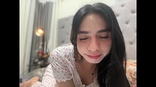 joyfulmartinaa online show from May 5, 6:47 pm