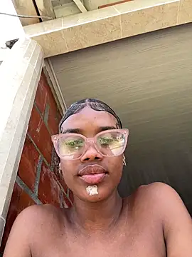 EbonyWildYou online show from October 26, 4:36 pm