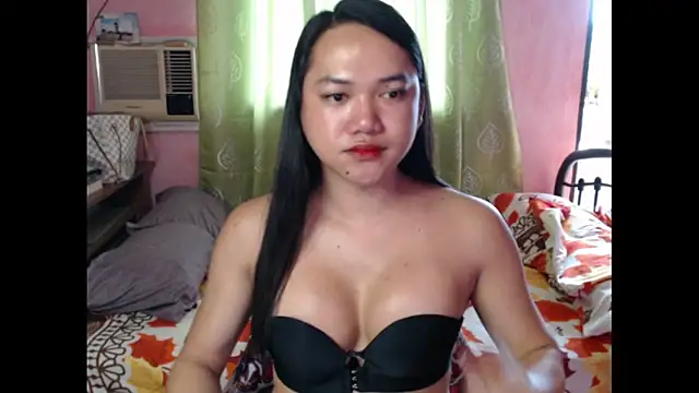 Majestic Foxilicious online show from October 19, 6:17 am