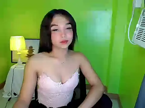 SultryCyraFoxmore online show from February 22, 4:09 pm