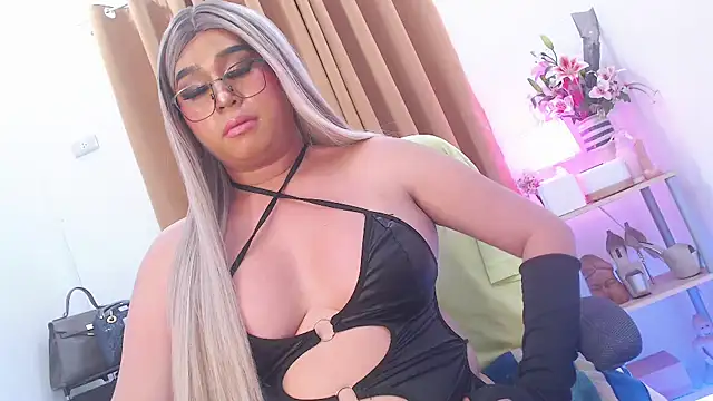 miss ashly  online show from September 22, 5:07 pm