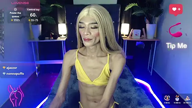 itsmeMonicaloove69 online show from September 15, 10:42 am