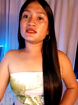 Snapshot of Naughtyalina2 chatting on September 20, 5:29 pm Naughtyalina2 online show from September 20, 5:29 pm