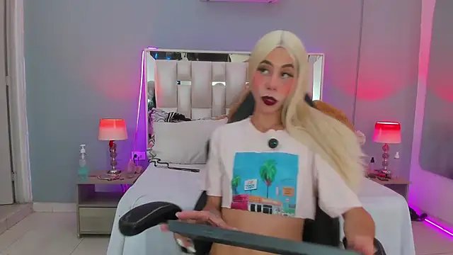 Darlyn tenderhot   online show from October 18, 6:50 am