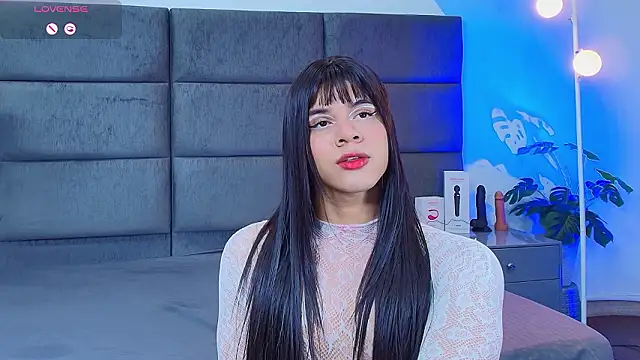 Slenna Moon online show from March 7, 12:05 am