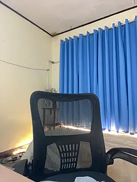 sassymimi69 online show from April 16, 9:39 pm