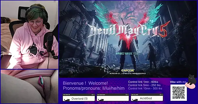 MossPrince online show from April 2, 7:56 pm