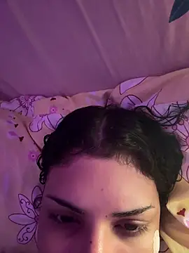 luluzinhax online show from April 3, 4:22 am