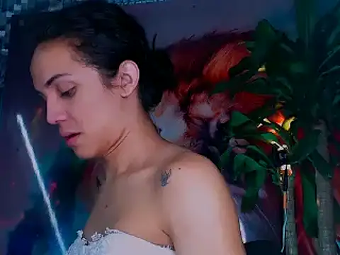 Cristal Gem1 online show from October 25, 5:13 am