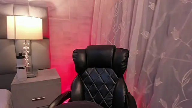 IanGilbert online show from January 6, 4:49 am