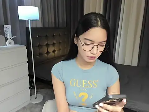Snapshot of Blaire_Samantha chatting on September 23, 7:14 am Blaire Samantha online show from September 23, 7:14 am