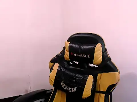 xx9inchesCOCKxx online show from September 21, 2:17 am