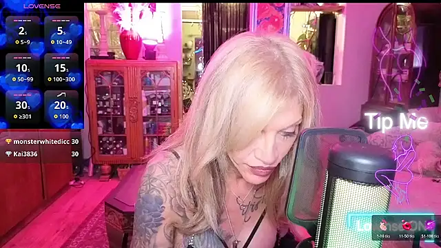 xl uk top trans online show from March 31, 9:28 pm