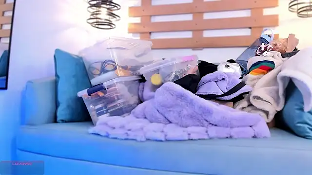 ArianaSantana online show from October 8, 1:01 pm