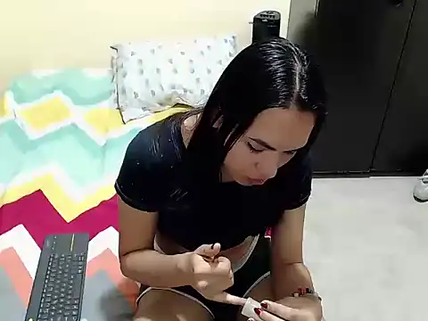 missblu online show from September 30, 10:15 am