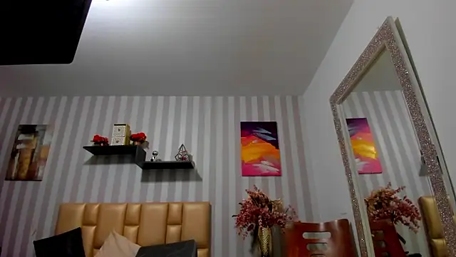 MissDiabla  online show from September 18, 7:52 pm