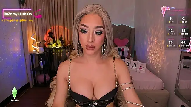 Dream Goddess online show from March 1, 9:40 am