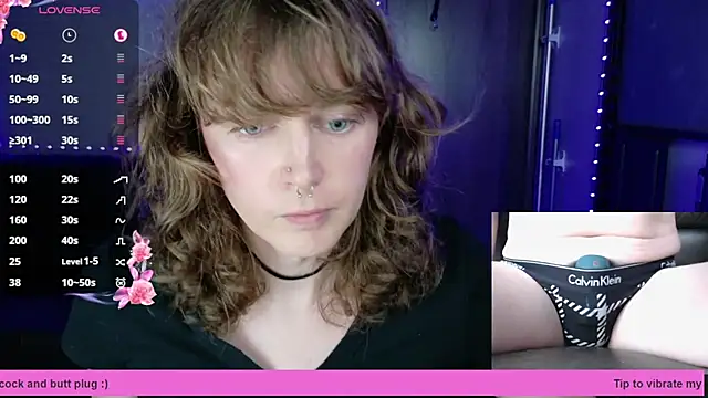 Snapshot of tsellieryder chatting on September 23, 11:55 pm tsellieryder online show from September 23, 11:55 pm