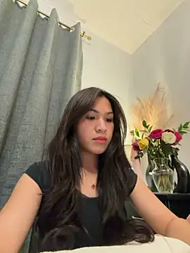 ZoeyJohnson online show from December 1, 7:22 am