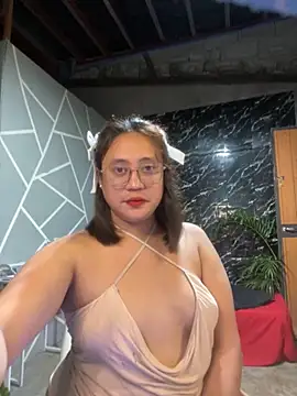 Snapshot of 1aquaticangel69 chatting on October 11, 8:11 pm 1aquaticangel69 online show from October 11, 8:11 pm