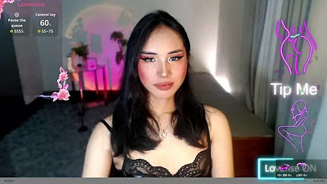 Divine Goddesss online show from November 1, 4:43 am