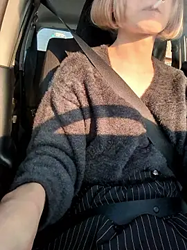 takusaki223 online show from March 20, 6:58 am