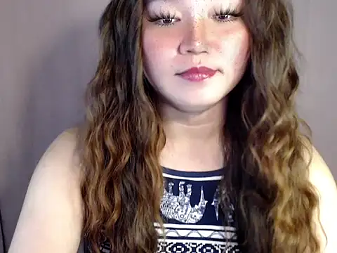 Eyes-on-me online show from November 5, 10:31 pm