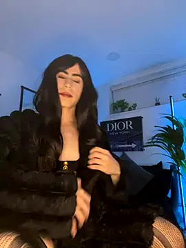 emilycolte online show from November 29, 2:02 am