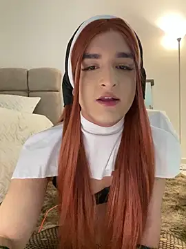 Snapshot of Dania_Oconor chatting on October 20, 12:36 am Dania Oconor online show from October 20, 12:36 am