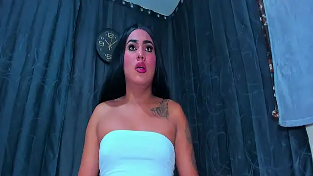 RobertaxGutierrez online show from February 4, 1:16 pm