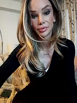 GinaCalabri online show from October 5, 6:51 pm