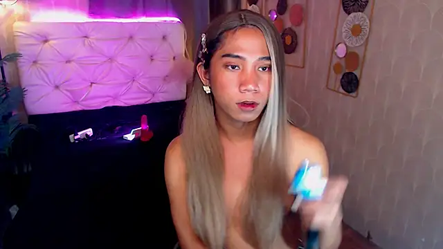 Seductive nathalie online show from October 11, 7:05 pm