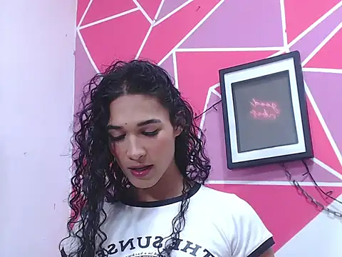 Snapshot of Tifany_Adams chatting on October 13, 8:09 pm Tifany Adams online show from October 13, 8:09 pm