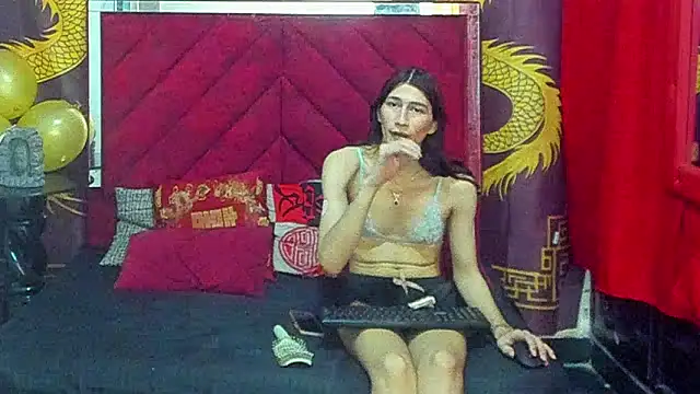 Pride couple online show from January 19, 1:03 am