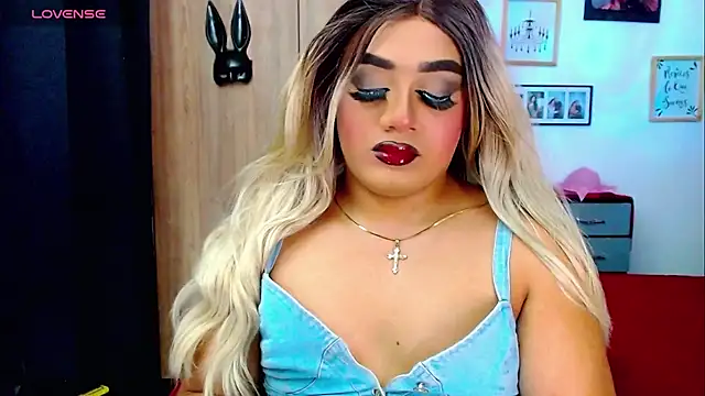 Sofiabigcock22 online show from December 16, 5:12 am