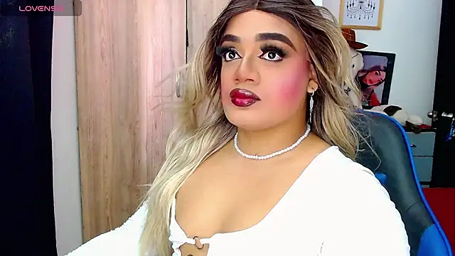 Sofiabigcock22 online show from January 12, 5:31 pm