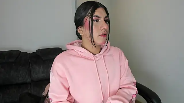 stefy bratz online show from March 18, 3:51 am