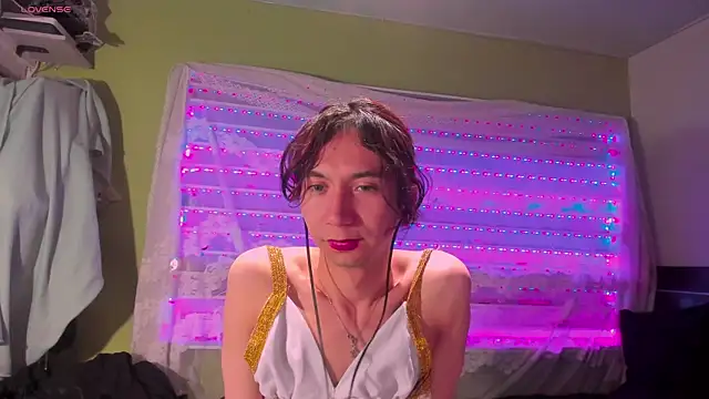 najimi uwu online show from November 27, 1:08 am