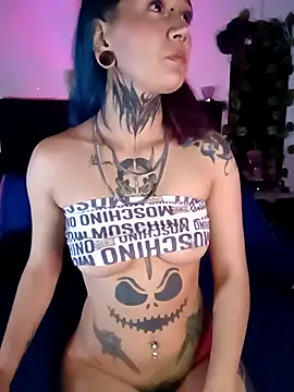 SharonSalazar online show from April 1, 1:18 am