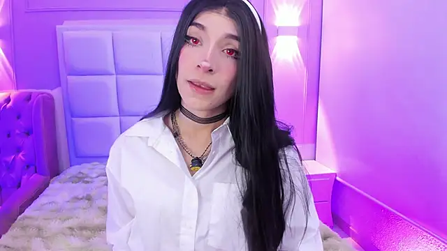 Damiian20  online show from April 18, 1:02 pm