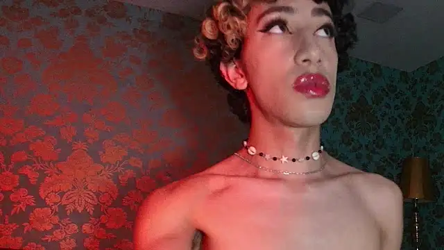 Nayla Monroee online show from January 8, 2:43 pm